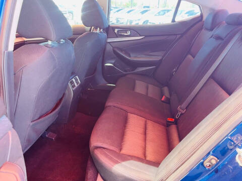 2017 Nissan Maxima