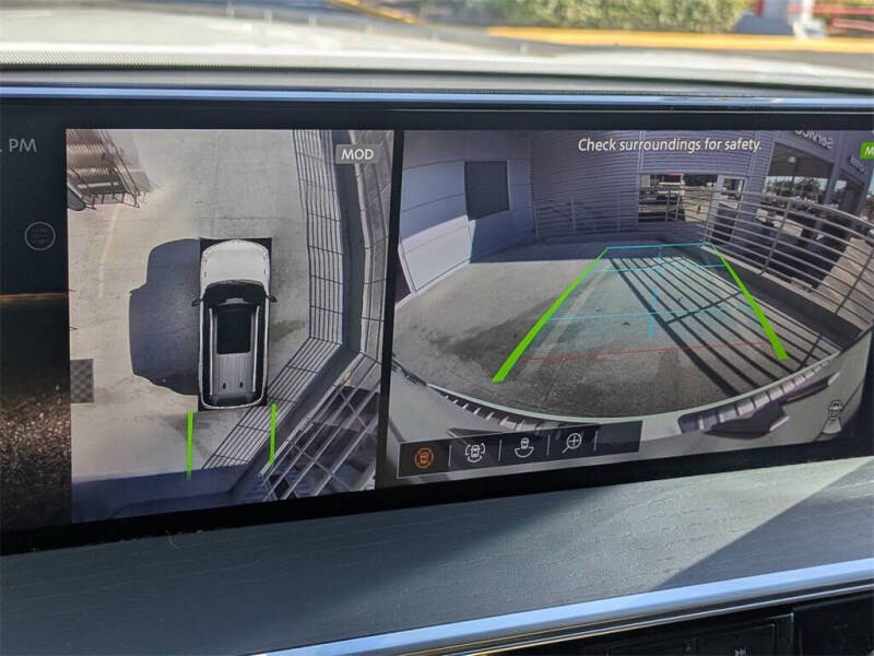 2025 Infiniti QX80 Sensory