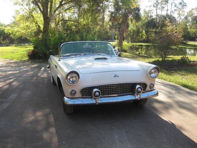 1955 Ford Thunderbird