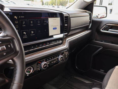 2024 GMC Sierra 1500 Elevation Standard