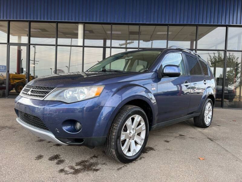 2008 Mitsubishi Outlander for sale at South Commercial Auto Sales Albany in Albany OR