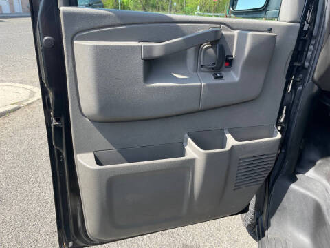 2018 Chevrolet Express 2500