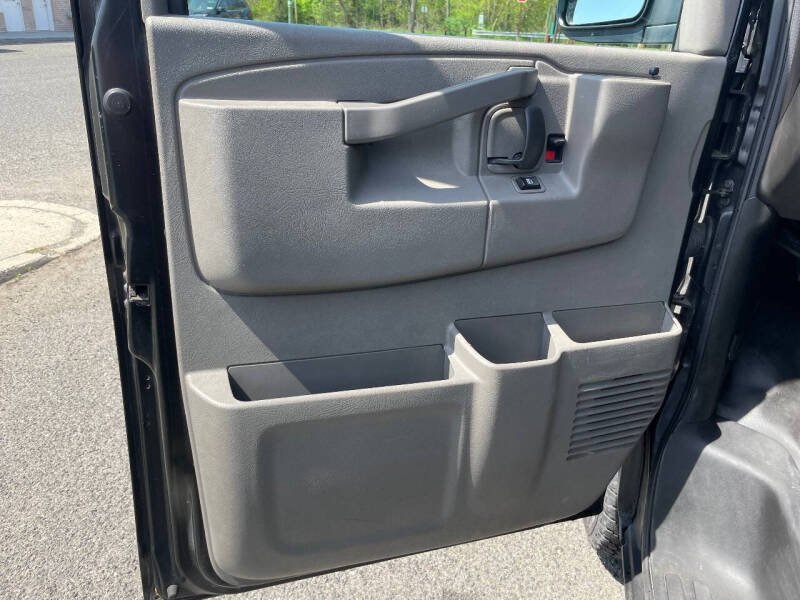 2018 Chevrolet Express 2500