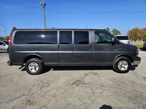 2017 Chevrolet Express LT 3500