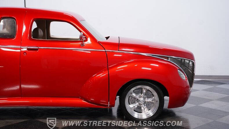 1939 Studebaker Coupe Express