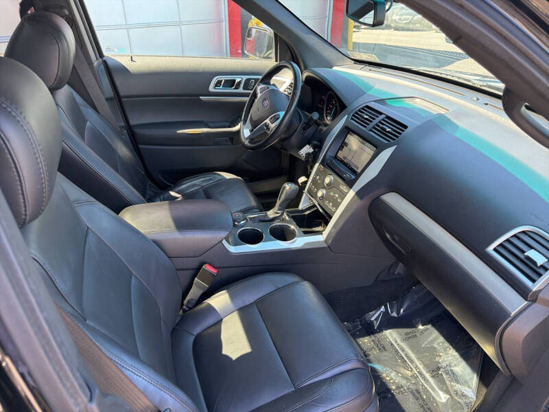 2012 Ford Explorer XLT