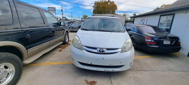 2009 Toyota Sienna XLE
