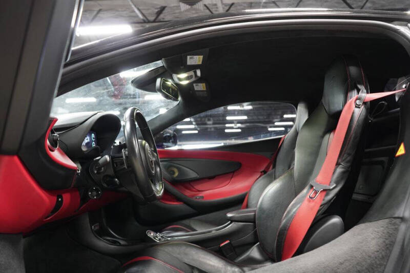 2017 McLaren 570S