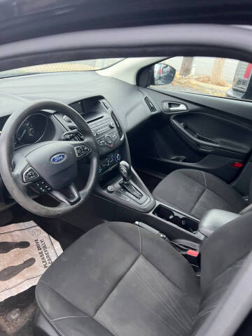 2017 Ford Focus SE