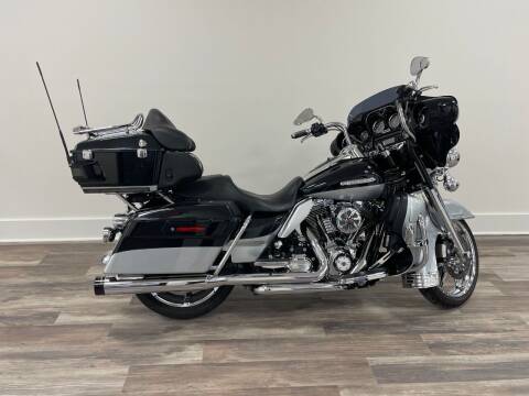 2013 Harley-Davidson ELECTRA GLIDE ULTRA LIMITED  for sale at Repeta Rides in Urbancrest OH