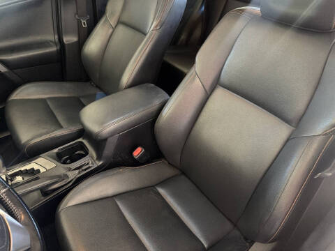 2016 Toyota RAV4 SE