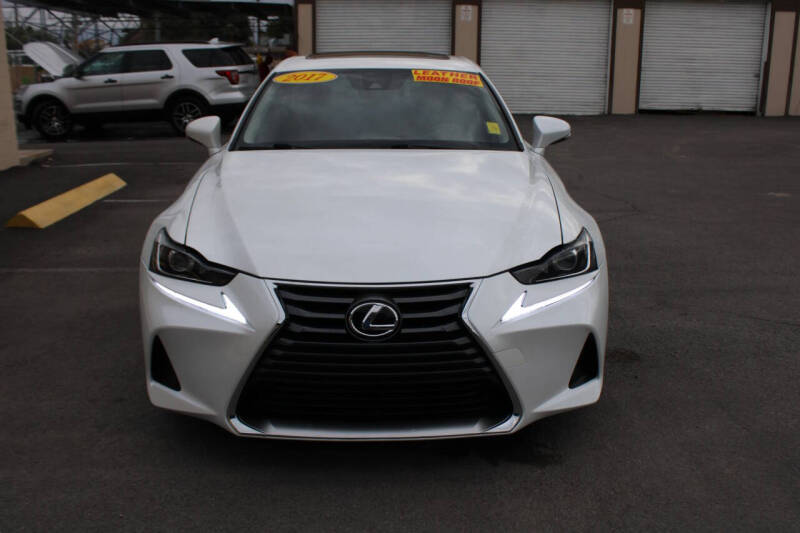 2017 Lexus IS 200t