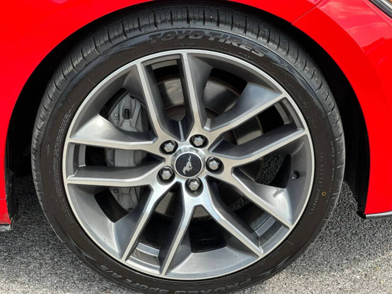 2017 Ford Mustang GT Premium
