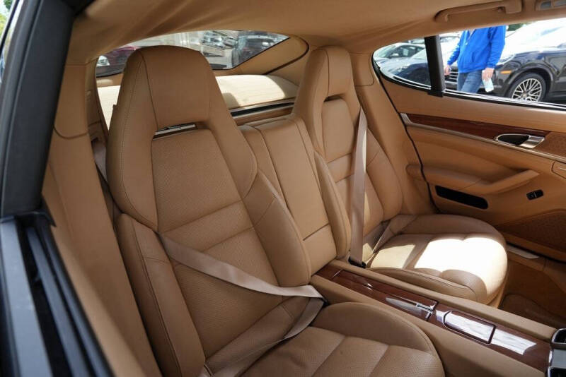 2013 Porsche Panamera