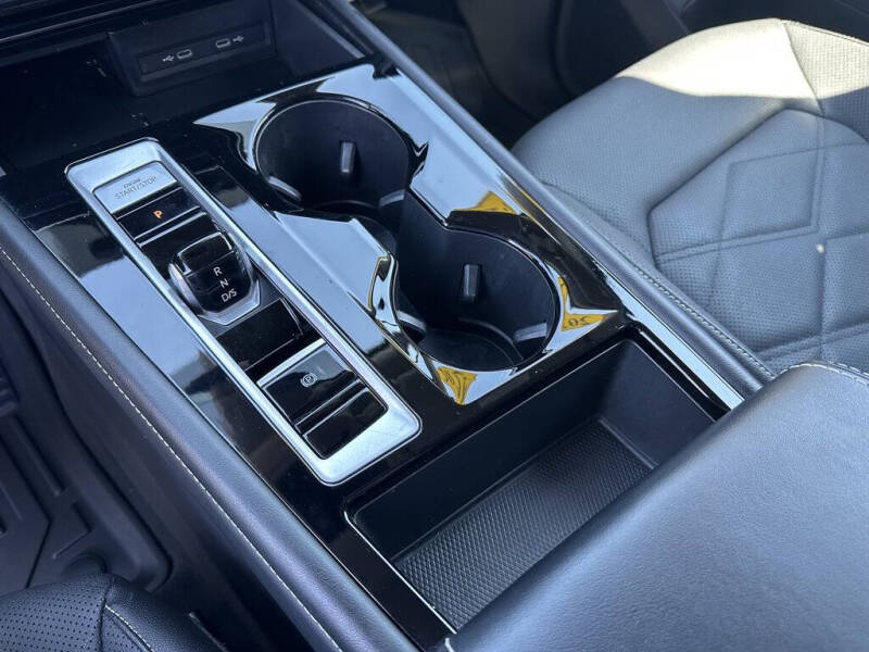 2024 Volkswagen Atlas SE