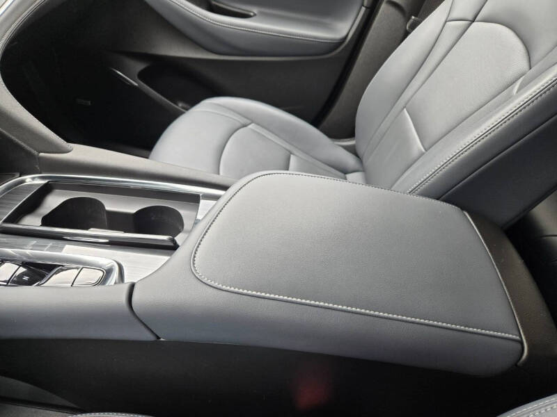 2024 Buick Enclave Premium