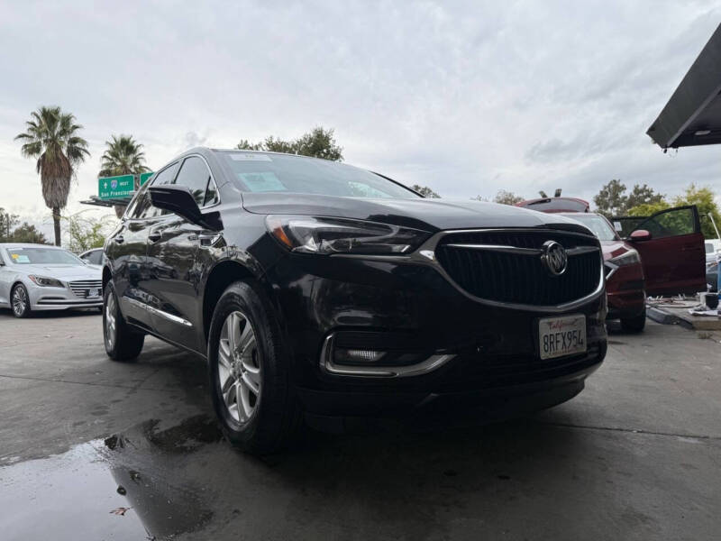 2020 Buick Enclave Essence