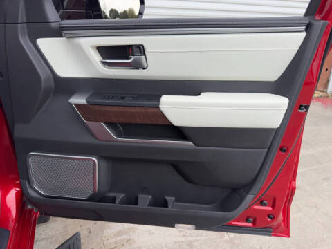 2024 Toyota Sequoia Capstone