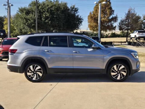 2024 Volkswagen Atlas SE