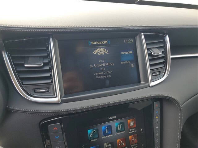 2025 Infiniti QX50 Luxe