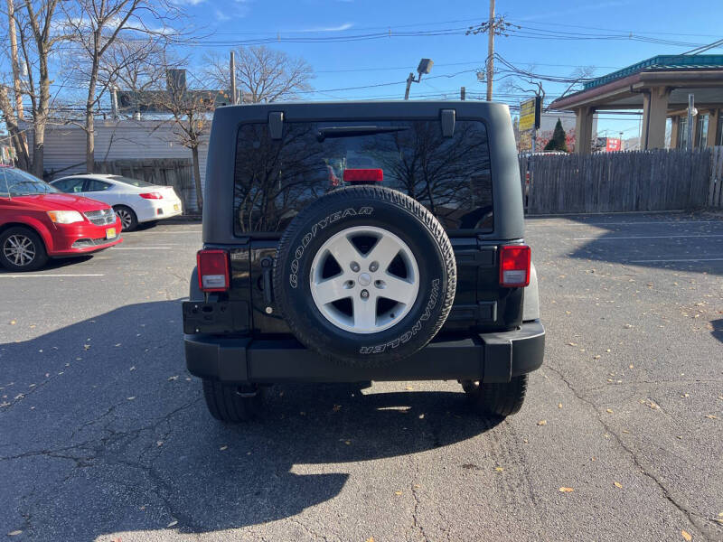 2012 Jeep Wrangler Unlimited Sport
