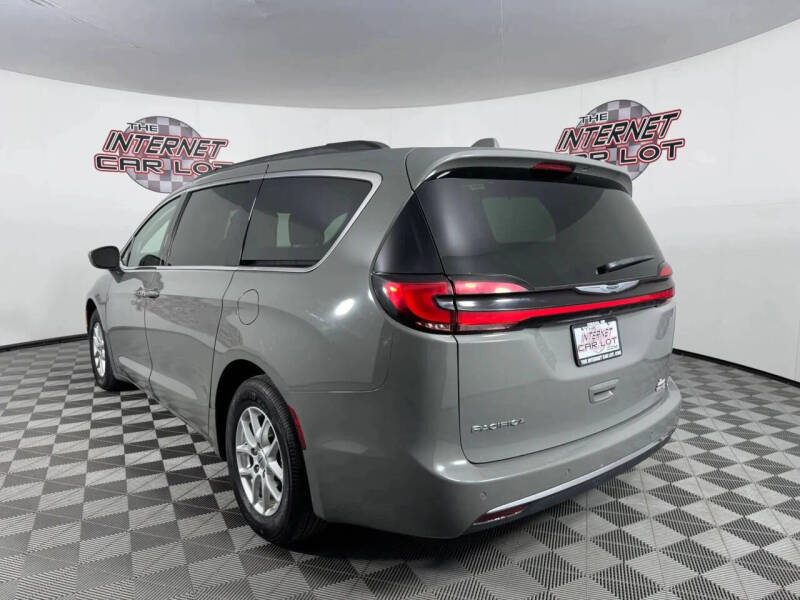 2022 Chrysler Pacifica Touring L