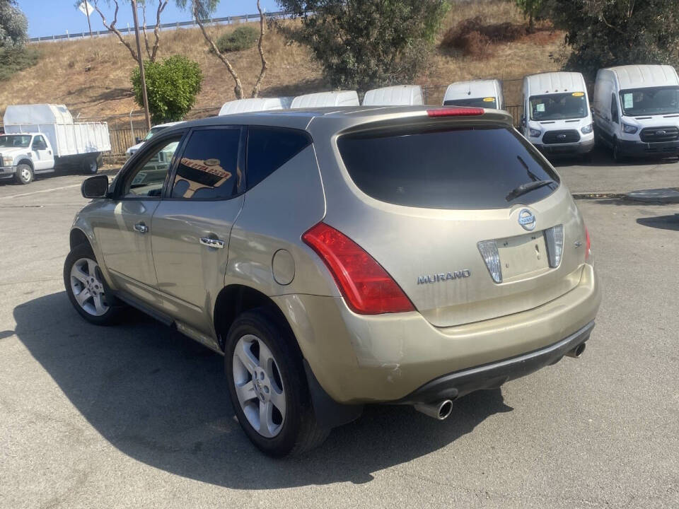 2005 Nissan Murano for sale at GLOBAL VEHICLE EXCHANGE LLC in Somerton, AZ