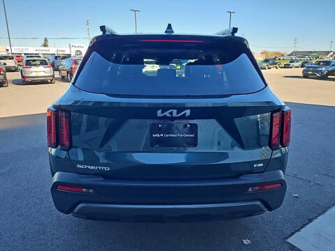 2023 Kia Sorento X-Line S