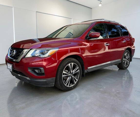 2019 Nissan Pathfinder Platinum