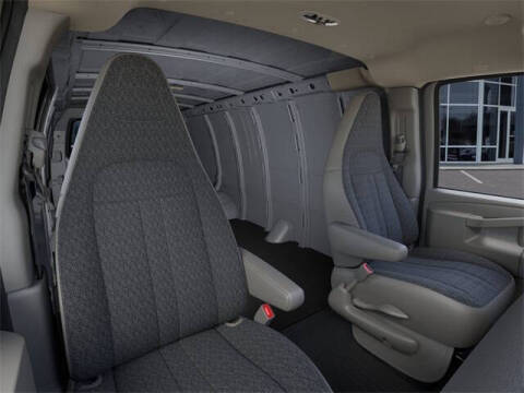 2025 Chevrolet Express 2500