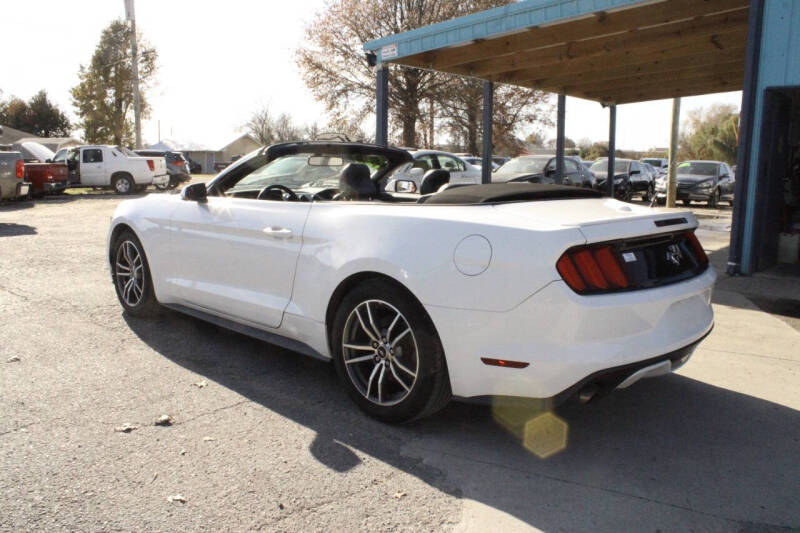 2017 Ford Mustang EcoBoost Premium