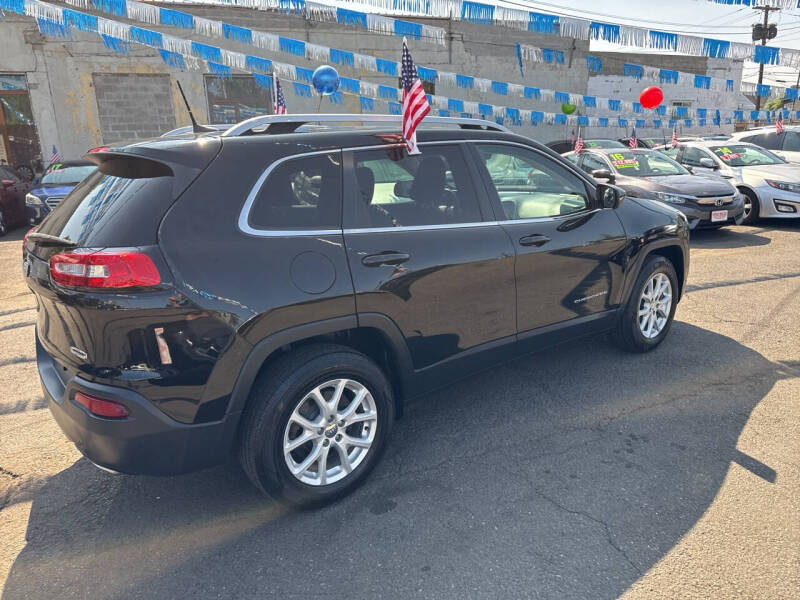 2017 Jeep Cherokee Latitude