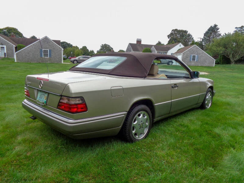 1995 Mercedes-Benz E-Class E 320