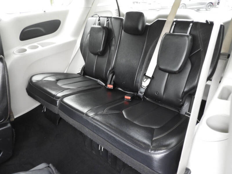 2019 Chrysler Pacifica Touring L