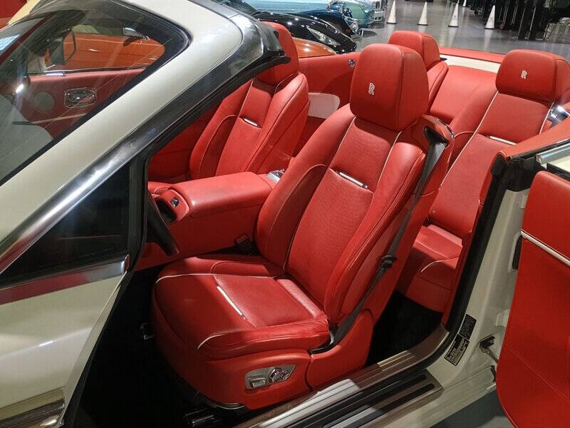 2018 Rolls-Royce Dawn 25