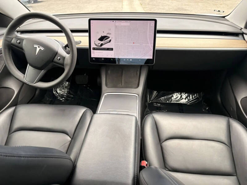 2021 Tesla Model 3 Standard Range Plus