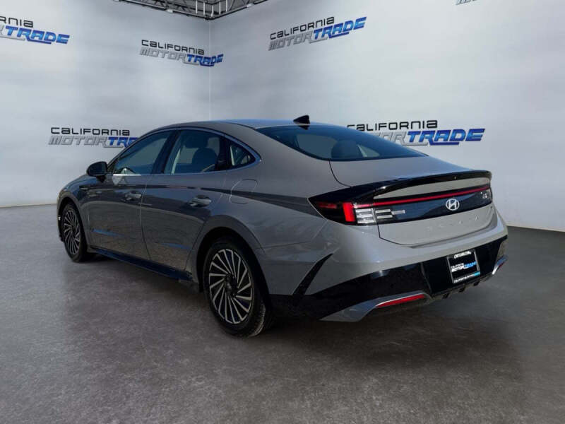 2024 Hyundai Sonata Hybrid SEL