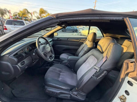 2004 Chrysler Sebring