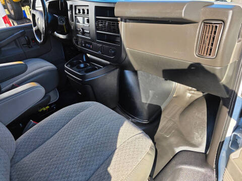 2020 Chevrolet Express 2500