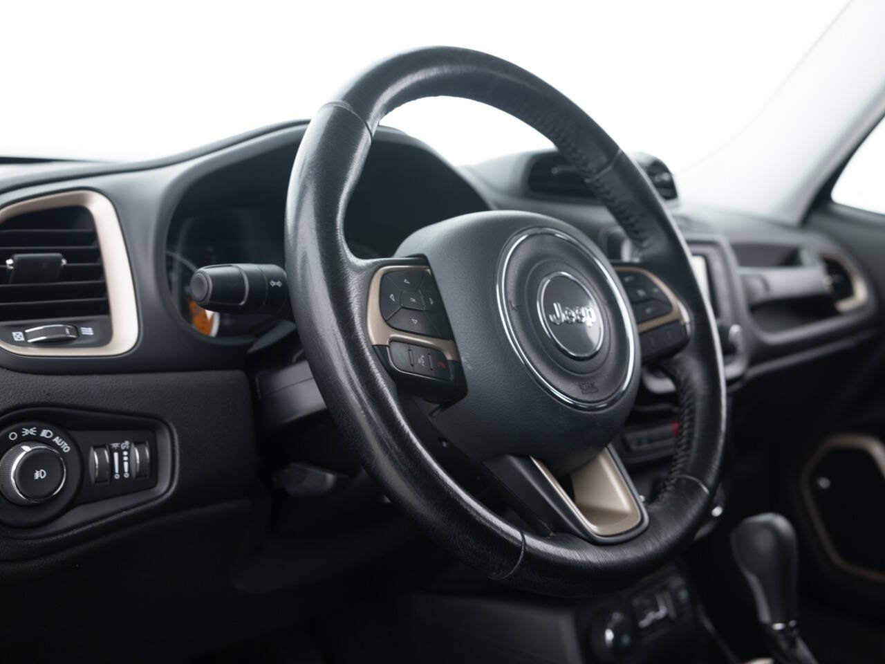 Used Car 2016 Jeep Renegade  Latitude 4x4 4dr Suv For Sale Under $10,000 In Coal City, Illinois