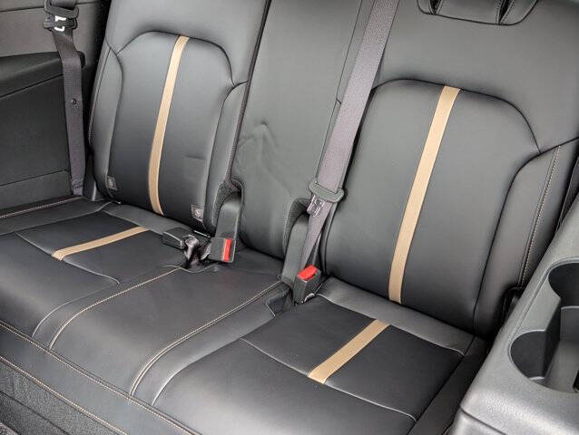 2025 Mazda CX-90 Plug-in Hybrid Premium Plus