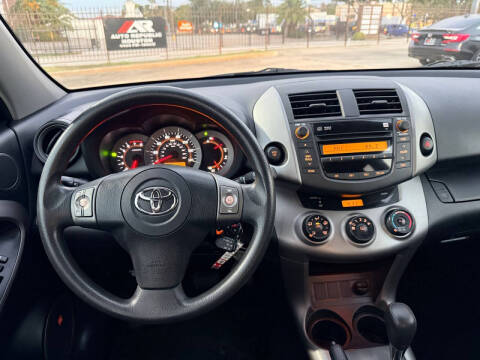 2007 Toyota RAV4 Sport