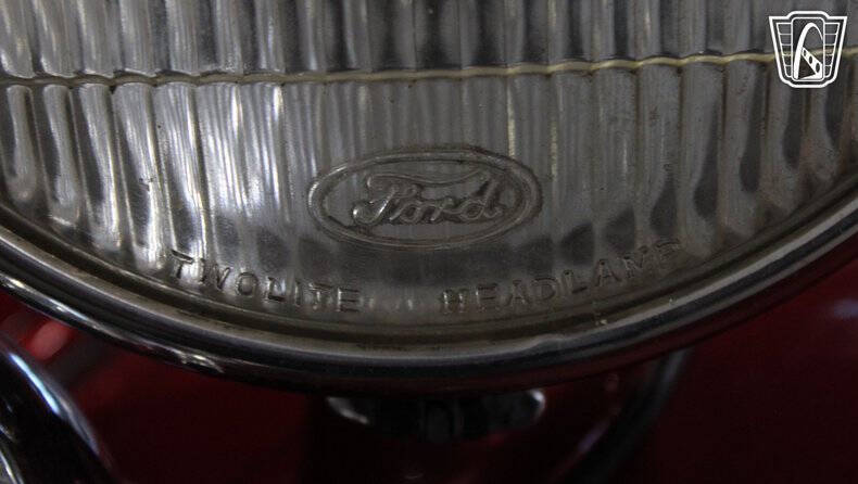 1933 Ford Tudor