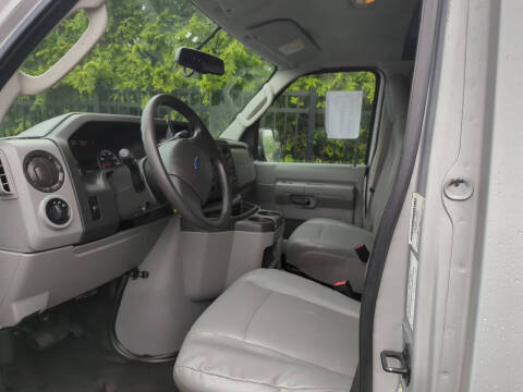 2013 Ford E-Series E-150