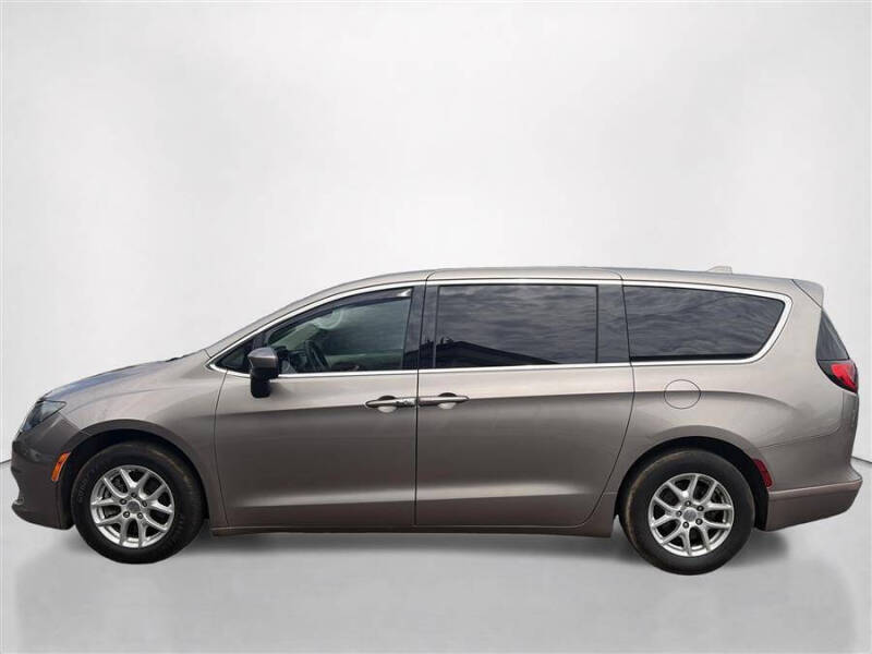 2017 Chrysler Pacifica LX