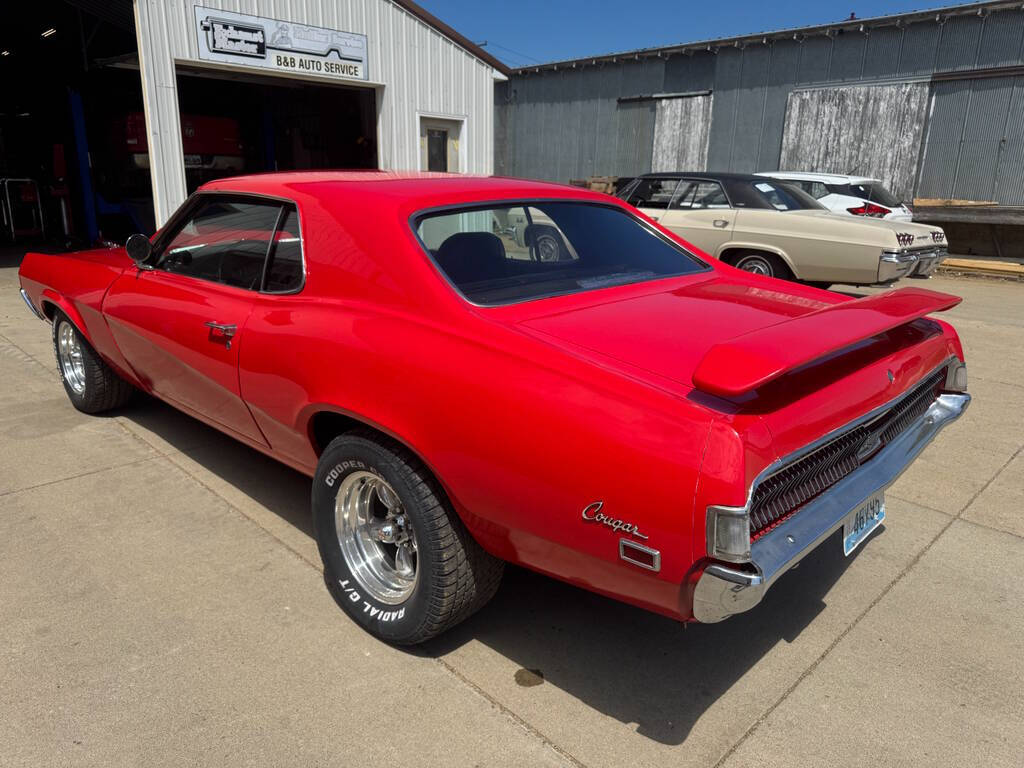 1969 Mercury Cougar 9