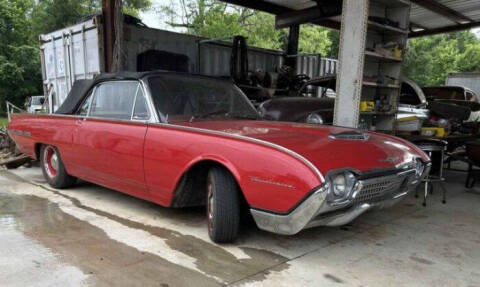 1962 Ford Thunderbird