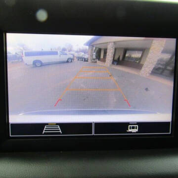 2023 Chevrolet Suburban LS