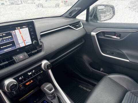 2021 Toyota RAV4 Hybrid XSE