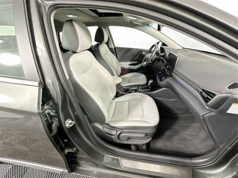 2022 Hyundai Ioniq Hybrid Limited